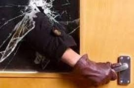 Oknum Satpam Mencuri Barang Mewah di Tempatnya Bekerja