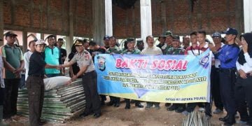 Polres, Kodim dan Satpam Metro Bersihkan Tempat Ibadah