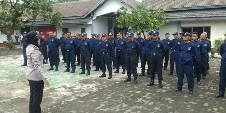 Binmas Polresta Sidoarjo Rutin Bina Satpam