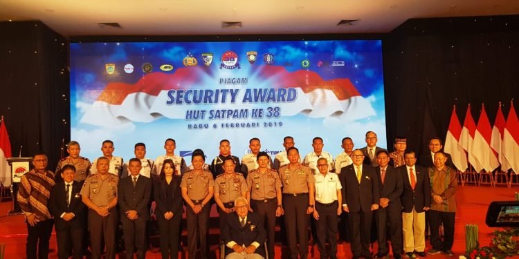 Kapolri Ingin Satpam Menjadi Sebuah Profesi