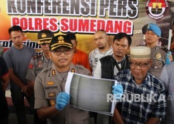 Akibat Dendam, Satpam Dikapak saat Shalat Berjamaah