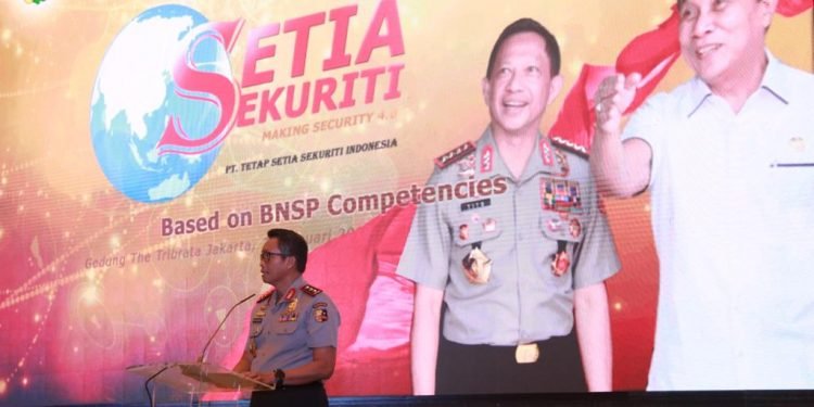 Kabaharkam Hadiri Launching PT TSSI dan Penutupan Pelatihan Manajemen Sekuriti