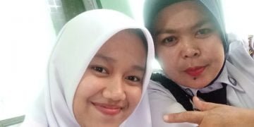 Bangga Dengan Seragamku