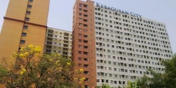 Petugas Gabungan Grebek Prostitusi Online di Apartemen Kebagusan City