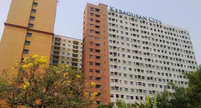 Petugas Gabungan Grebek Prostitusi Online di Apartemen Kebagusan City