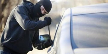 Koordinasi Dengan Satpam, Pencuri Spion Mobil Berhasil Dibekuk