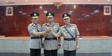 Irjen Pol Drs Condro Kirono MM, M.Hum Resmi Jabat Kabaharkam Polri
