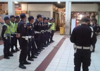 Penghasilan Kurang tapi Semangat Jalankan Tugas sebagai Satpam