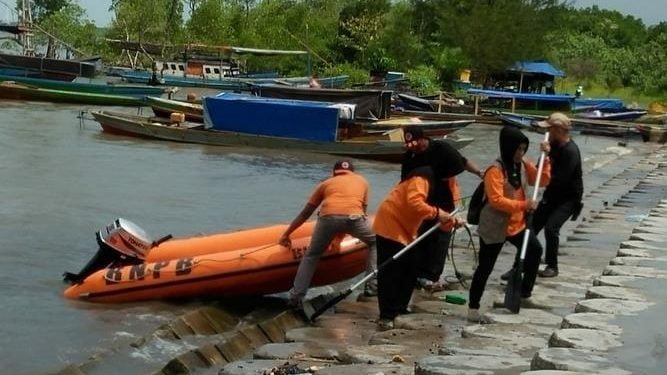 BPBD Kobar Dirikan Pos Patroli Siaga Keamanan di Obyek Wisata Pantai