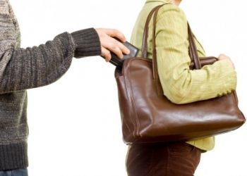 Satpam Mall Palembang Berhasil Tangkap Pencopet