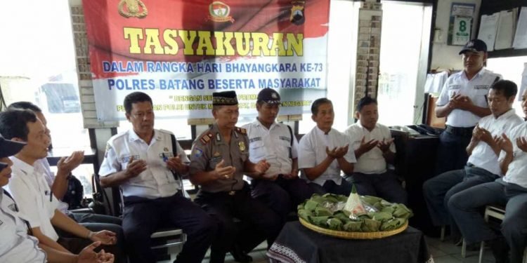 Satpam Primatexco Batang Tasyakuran Peringati HUT Bhayangkara