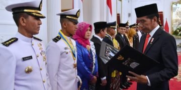 Ini Pesan Presiden Jokowi Saat Melantik Perwira TNI-Polri