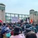 Kawat Berduri Dipasang di Depan DPR Antisipasi Demo Ricuh