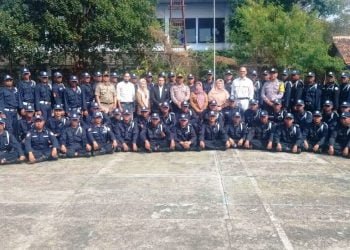 Petani dan Nelayan Ikut Pelatihan Satpam