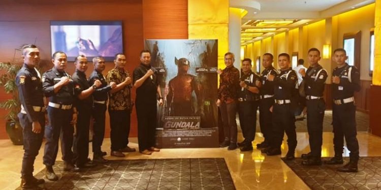Satpam SIGAP Ikut Meriahkan Nobar Film Gundala di Plaza Senayan