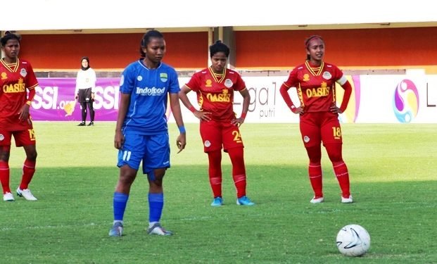 Febriana, Mantan Satpam Perempuan yang Jadi Top Scorer di Persib