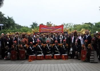 Rakernas dan Seminar APSI Dihibur Drumband Satpam di Batam