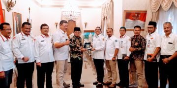 Bahas HUT Satpam ke-39, APSI dan ABUJAPI Silaturahim ke Gubernur Jambi