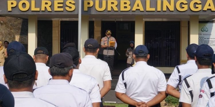 Kapolres Purbalingga Pimpin Upacara HUT Satpam 2019
