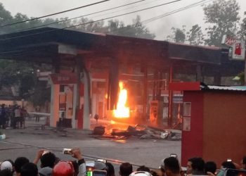 genset terbakar
