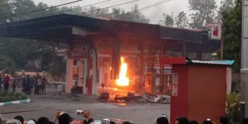 genset terbakar