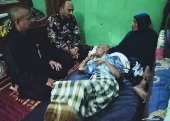 HUT Satpam, Santuni Mantan Satpam yang Lumpuh di Lhokseumawe