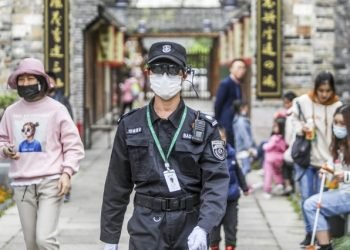 kacamata deteksi suhu