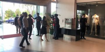Ayani Mega Mall di Pontianak Libatkan Satpam Cegah Corona