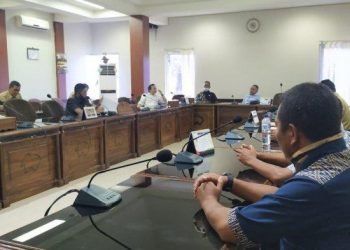 Kena PHK, 21 Mantan Satpam Perusahaan Tambang Audiensi ke DPRD