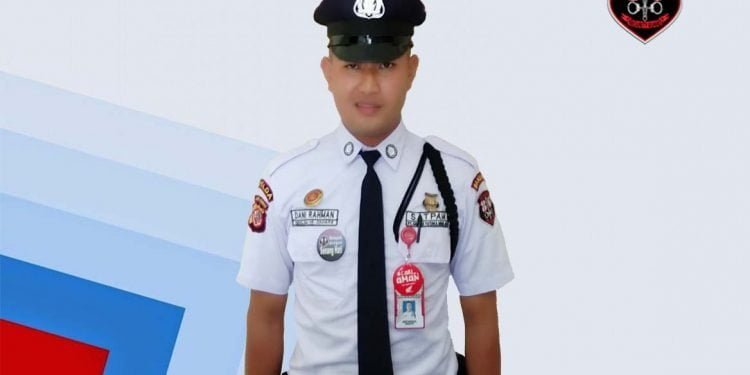 satpam ganteng dani