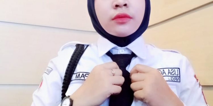 Lisa Agustina, Tetap Sabar Hadapi Nasabah yang Marah