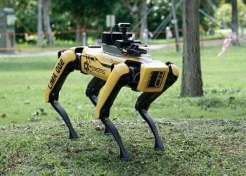 robot spot singapura