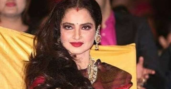 Rumah Rekha Dilockdown Gara-Gara Petugas Sekuriti Terpapar Corona