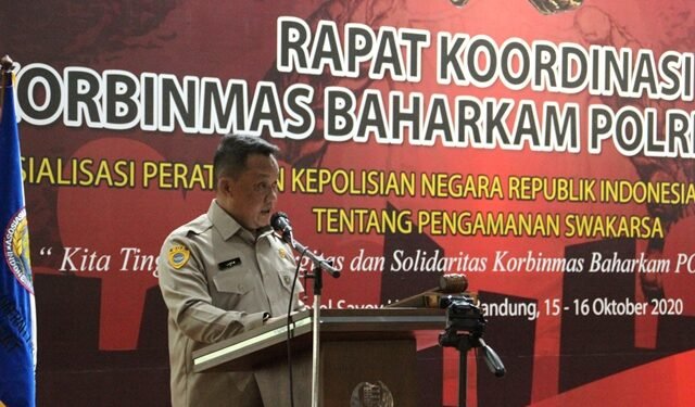 Kabaharkam Buka Rakor ABUJAPI dan Sosialisasi Perpol Pam Swakarsa