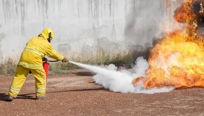 Satpam dan Pegawai Unisri Ikuti Pelatihan K3