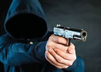 Satpam Amankan Pelaku Penjambret Bersenpi