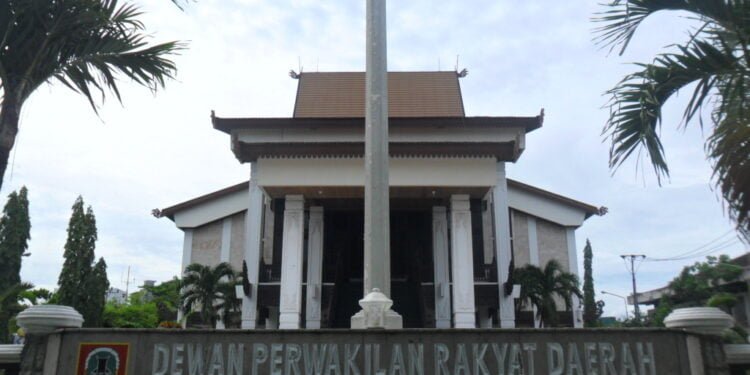 Satpam di DPRD Kalsel Direncanakan Tidak Pakai “Outsourcing”