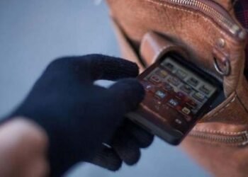 Curi Handphone saat Dugem, Bule Algeria Diamankan Satpam Bar