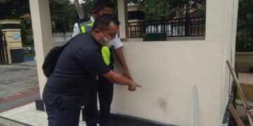 Pos Satpam Pengadilan Negeri Probolinggo Dilempar Bom Molotov