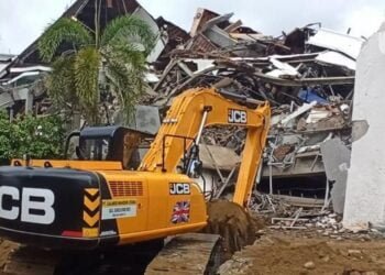 Alhamdulillah.., Satpam Gedung Kantor Gubernur Sulbar Berhasil Dievakuasi