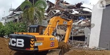 Alhamdulillah.., Satpam Gedung Kantor Gubernur Sulbar Berhasil Dievakuasi