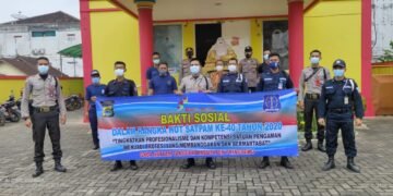 Satbinmas Polres Pringsewu dan Satpam Gelar Baksos