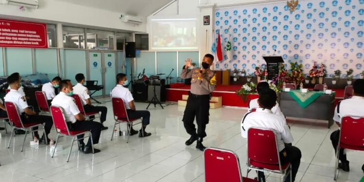 Tingkatkan Kompetensi, Polres Banjarnegara Latih Satpam RS Emanuel Yakkum