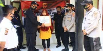 HUT Satpam Ke-40, Polres Majalengka Berikan Sembako ke Warga & Yatim