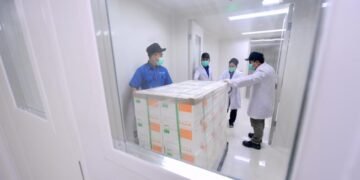 1.168 Personel Dikerahkan Jaga Vaksin Covid-19 Sinovac di Biofarma