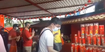 Polri dan Satpam Amankan Perayaan Tahun Baru Imlek di Vihara