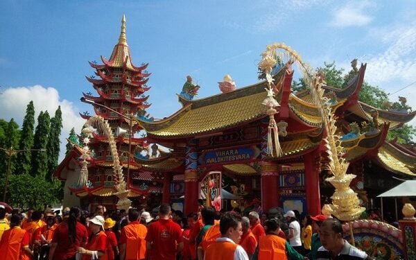 Perayaan Imlek, Vihara Avalokitesvara Pamekasan Dijaga Ketat Polisi