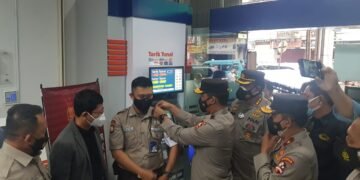 Kakorbinmas Apresiasi Satpam BRI di Makassar yang Tegakkan Prokes