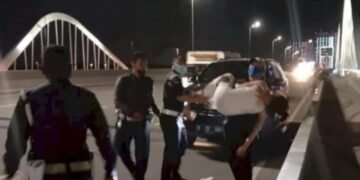 Satpam PIK Berhasil Gagalkan Wanita yang Diduga akan Bunuh Diri