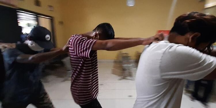 Ketua Geng Motor yang Pamer Senjata Ternyata Sekuriti Pabrik